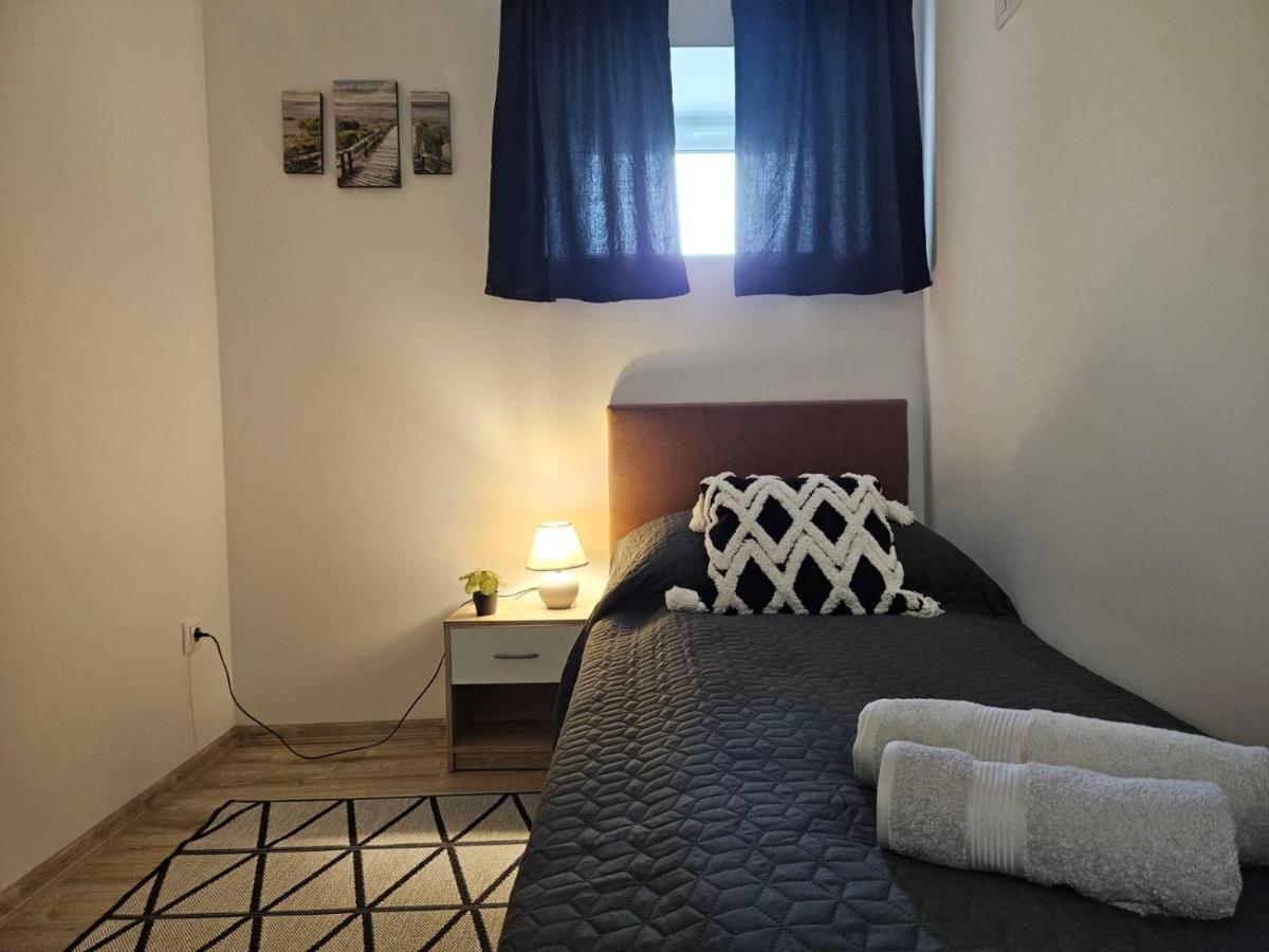 Holiness Apartmanok Szeged Ngoại thất bức ảnh